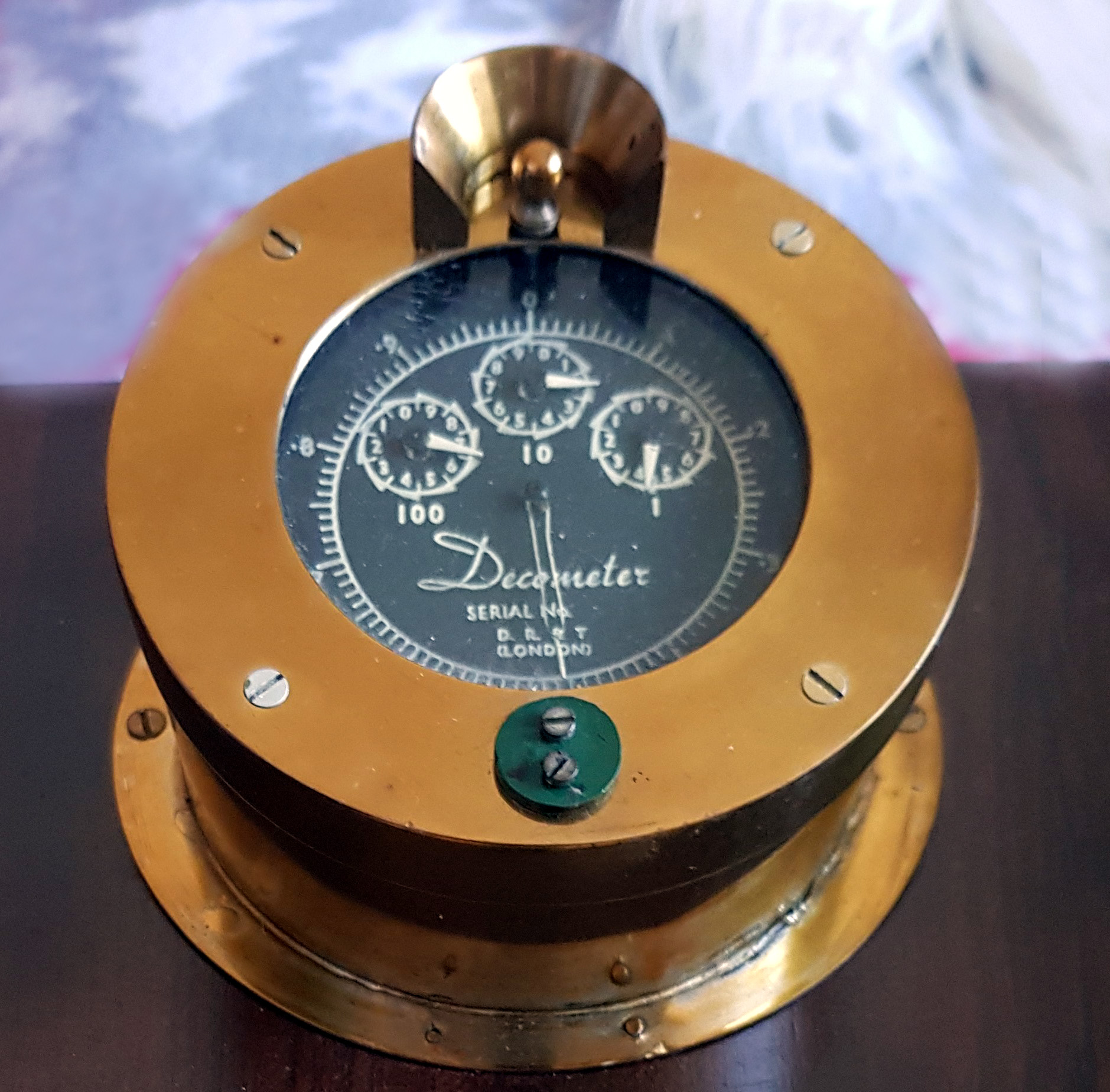 /decca_brass_decometer.jpg