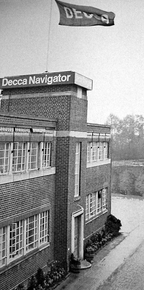 decca_buildings_88_bushey_1.jpg