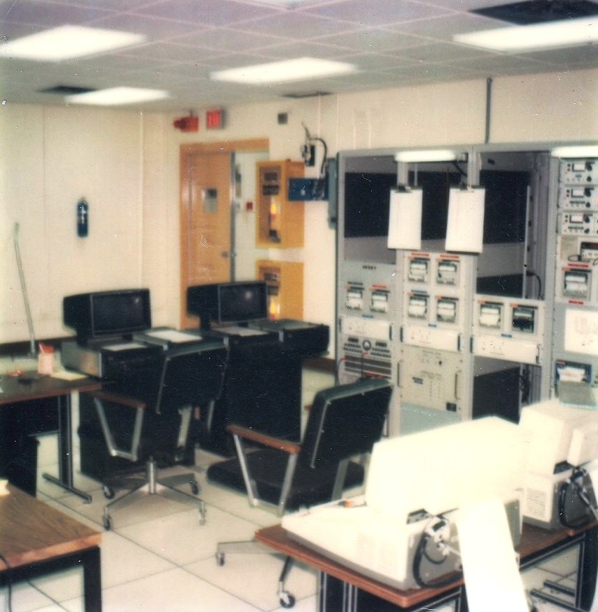 /lorc_willia,s_lake_ops_room.jpg