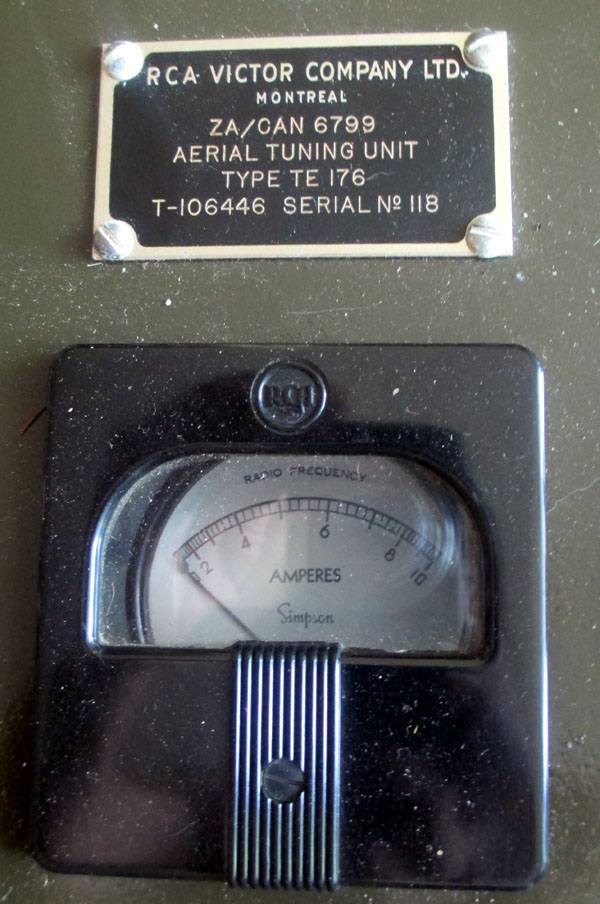 at3_te176_02_nameplate_meter.jpg