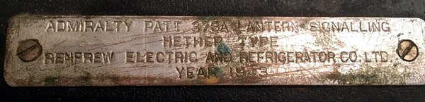 378A_carrying_case_nameplate.jpg