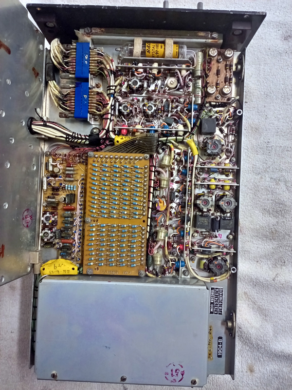 decca_mk19_left_side_middle8_1330.jp
